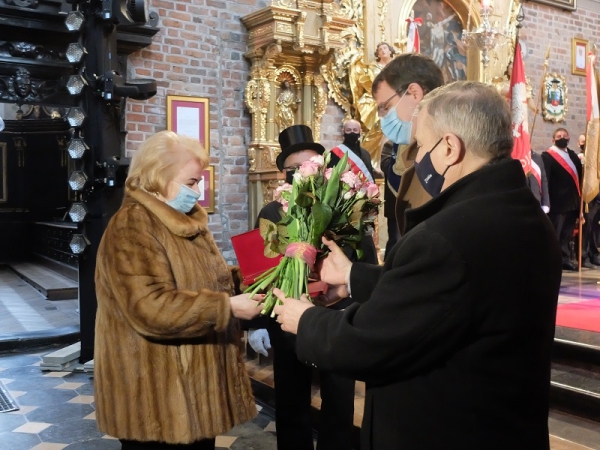 Anna Adamczyk i Adam Baruta laureatami medalu św. Józefa